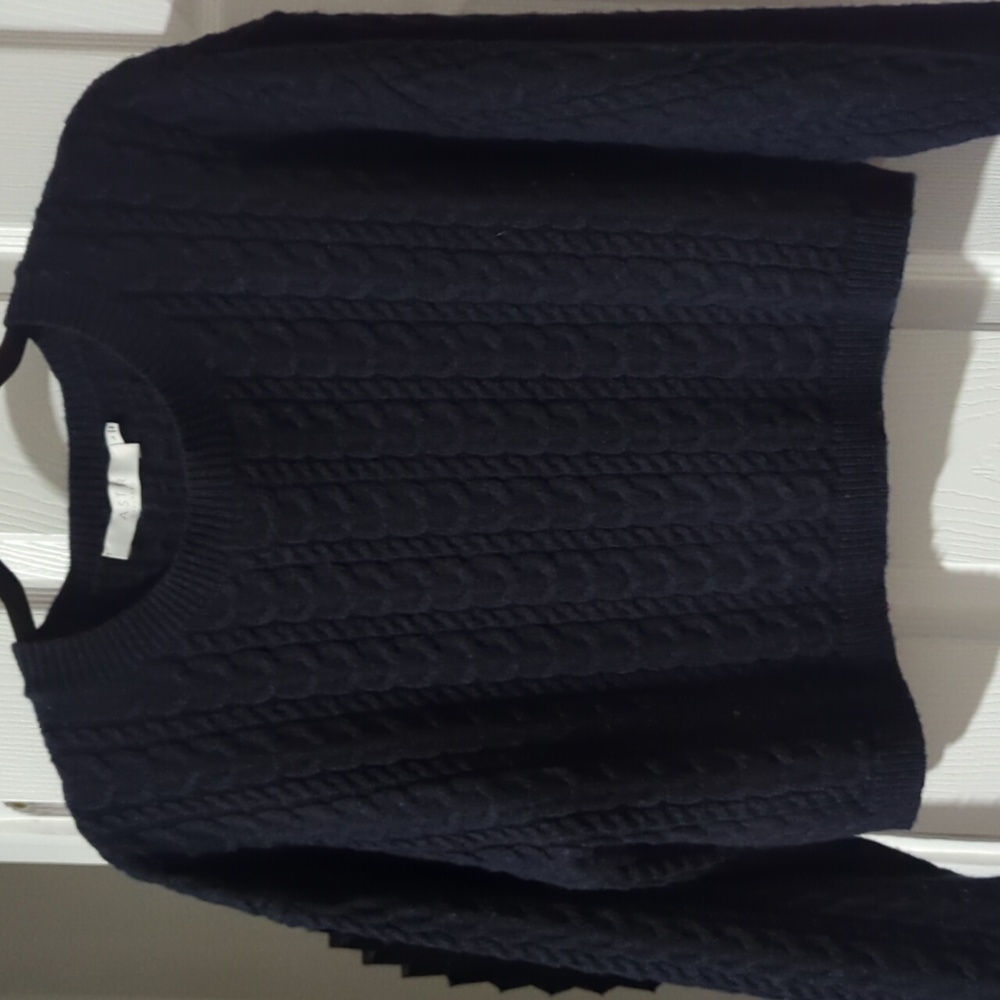 NWT ASTR Wool Blend Women's Navy Cable Knit Cropped Large Sweater - Picture 2 of 9